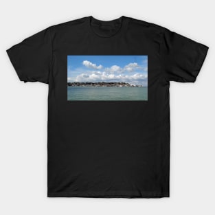 East Cowes Esplanade, Isle of Wight landscape T-Shirt